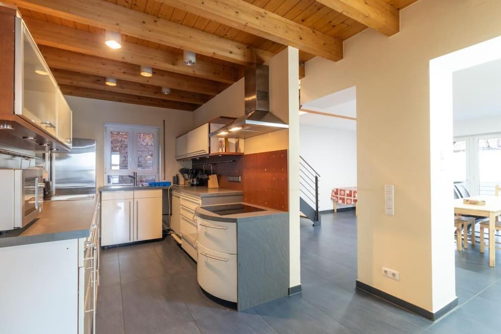 Maisonette-Wohnung Mit 5 Schlafzimmern Wörrstadt Exteriör bild