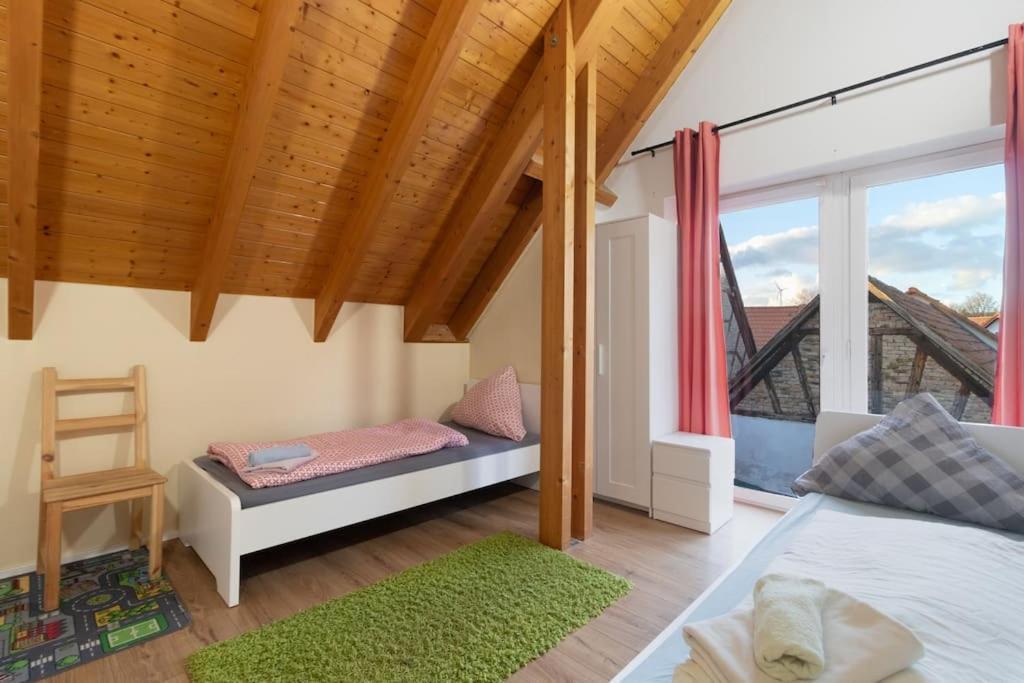 Maisonette-Wohnung Mit 5 Schlafzimmern Wörrstadt Exteriör bild